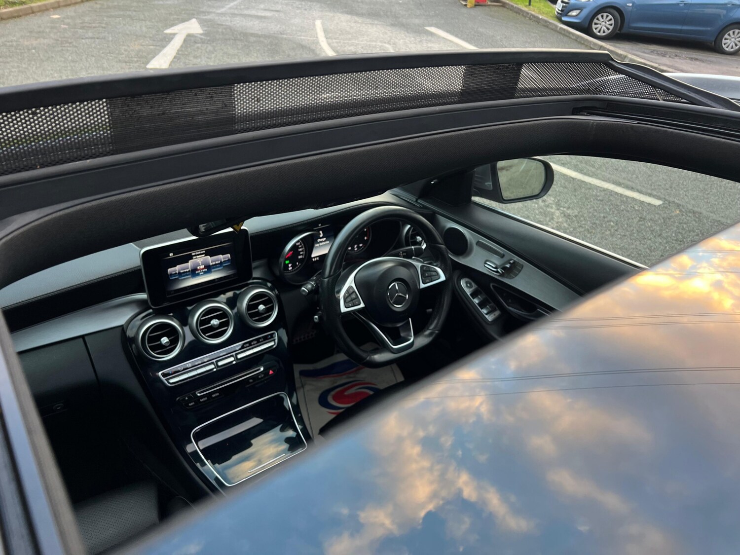 Used Mercedes-Benz C Class 2015 for sale - 76918728: Photo 35