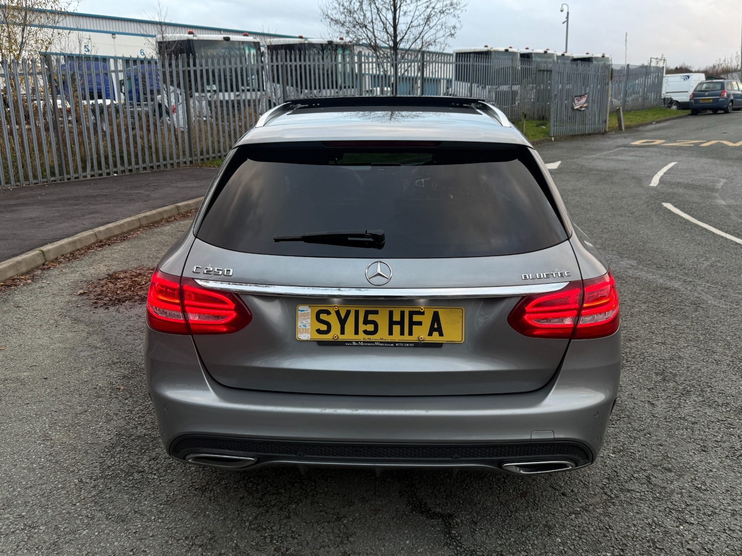 Used Mercedes-Benz C Class 2015 for sale - 76918728: Photo 5