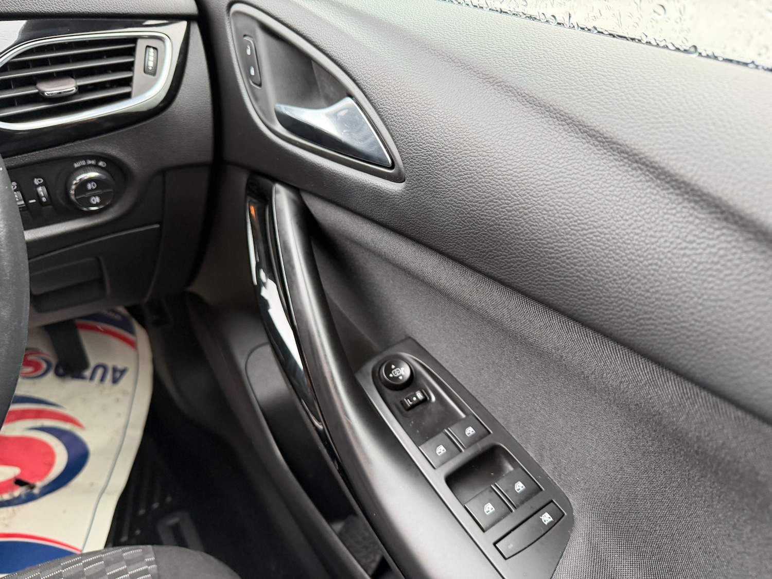 Used Vauxhall Astra 2016 for sale - 77170758: Photo 16