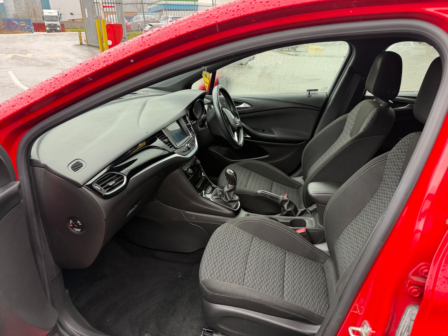 Used Vauxhall Astra 2016 for sale - 77170758: Photo 9