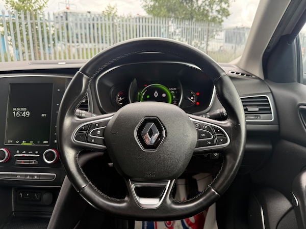 Used Renault Megane 2016 for sale - 75737433: Photo 15