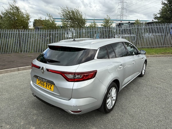 Used Renault Megane 2016 for sale - 75737433: Photo 3
