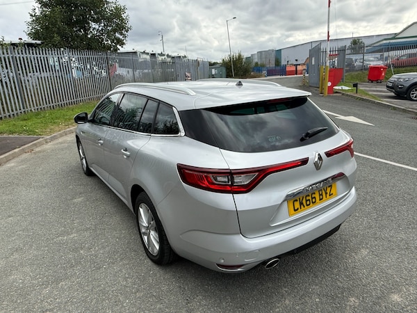 Used Renault Megane 2016 for sale - 75737433: Photo 5