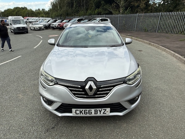Used Renault Megane 2016 for sale - 75737433: Photo 8