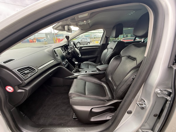 Used Renault Megane 2016 for sale - 75737433: Photo 9