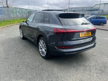 Used Audi e-tron 2019 for sale - 78281063: Photo
