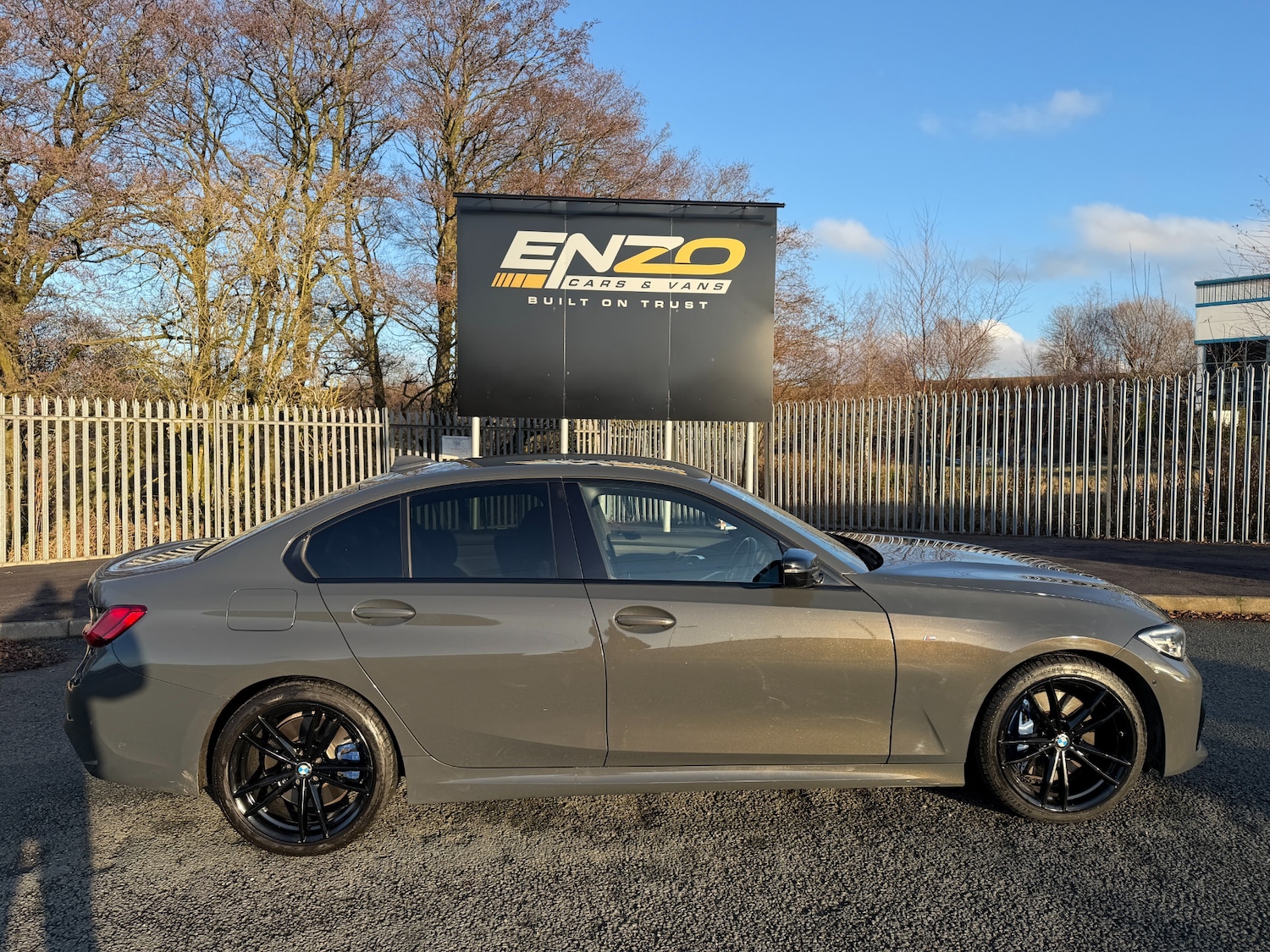 Used BMW 3 Series 2019 for sale - 77273950: Photo 2