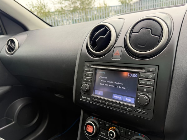 Used Nissan Qashqai 2010 for sale - 76243106: Photo 21