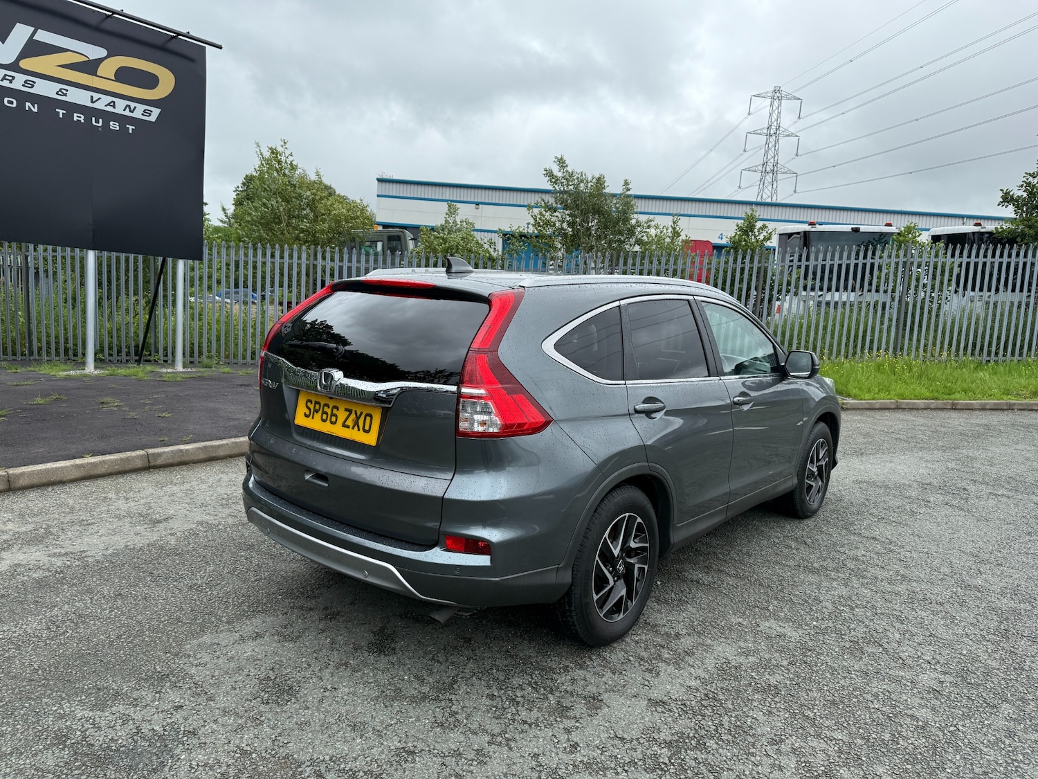 Used Honda CR-V 2016 for sale - 76312499: Photo 3