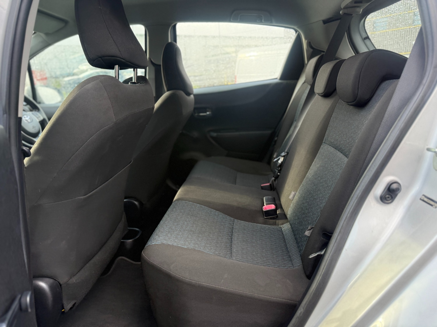 Used Toyota Yaris 2013 for sale - 77568525: Photo 12