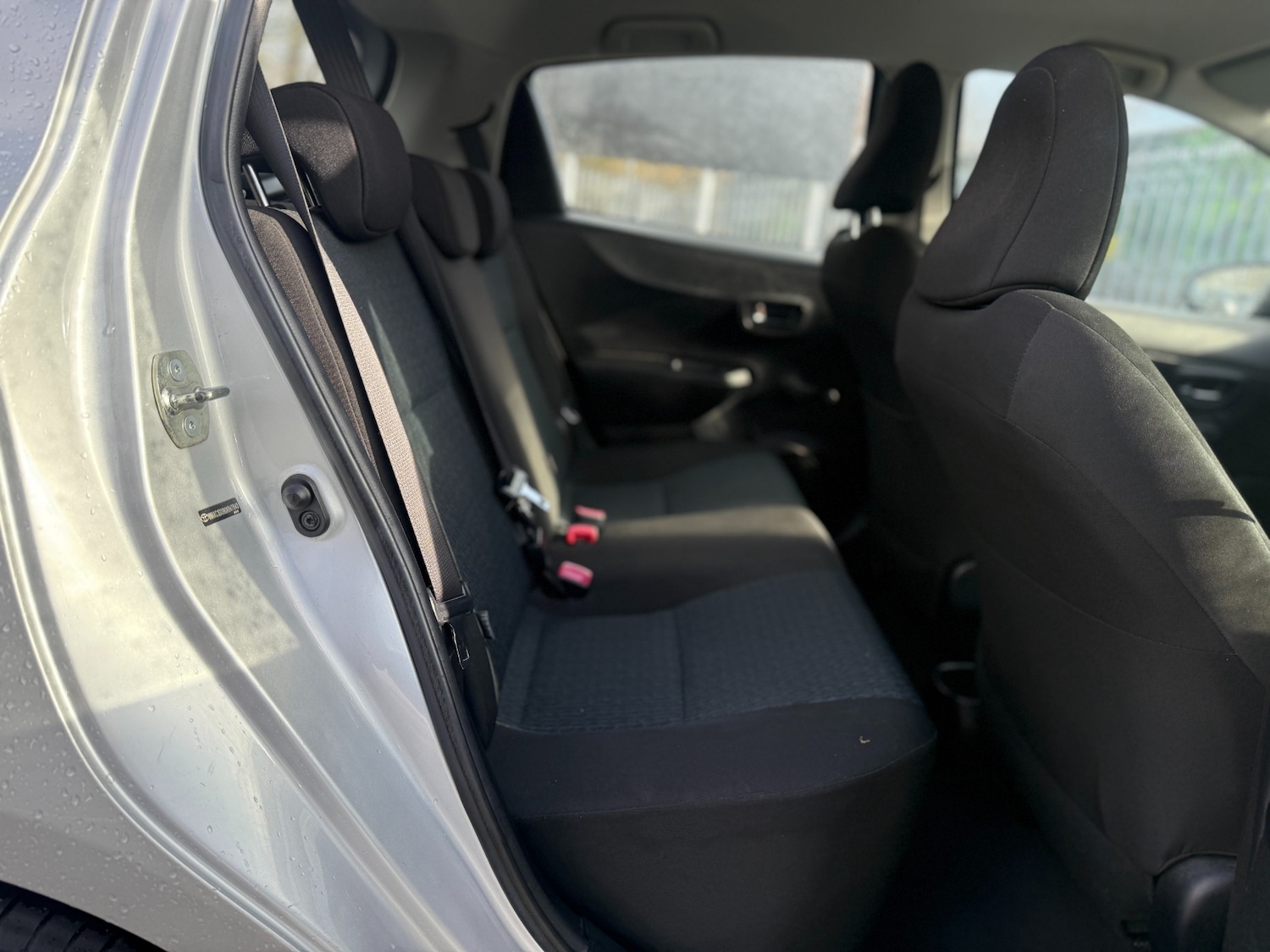 Used Toyota Yaris 2013 for sale - 77568525: Photo 14