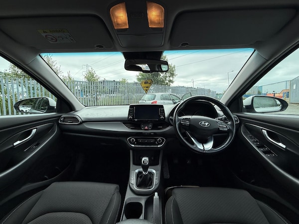 Used Hyundai i30 2017 for sale - 75726623: Photo 12