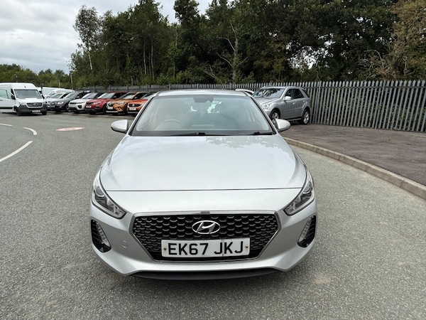 Used Hyundai i30 2017 for sale - 75726623: Photo 8