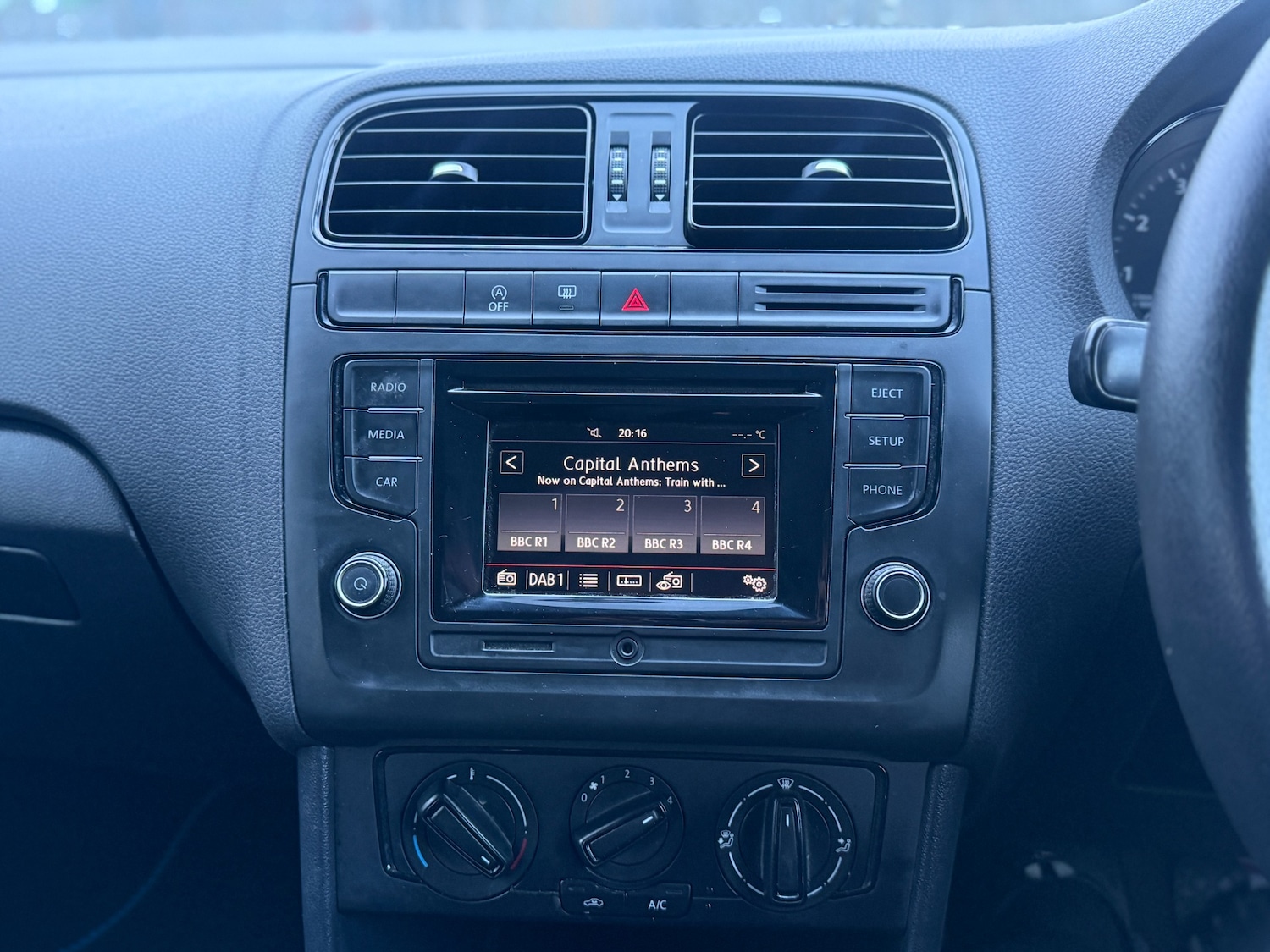 Used Volkswagen Polo 2015 for sale - 77568527: Photo 24