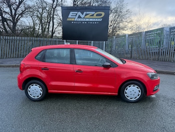 Used Volkswagen Polo 2015 for sale - 77568527: Photo