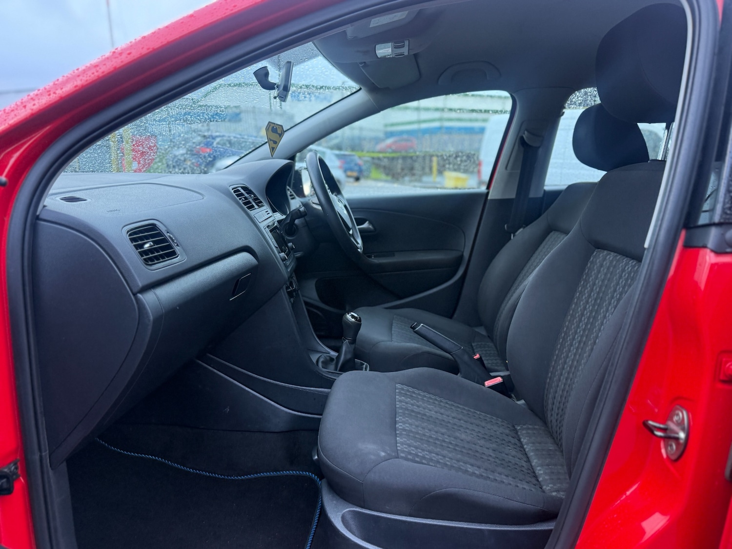 Used Volkswagen Polo 2015 for sale - 77568527: Photo 9