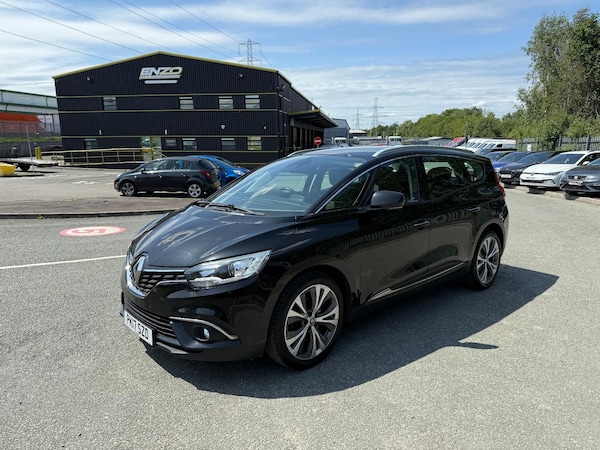 Used Renault Grand Scenic 2017 for sale - 75726576: Photo 7