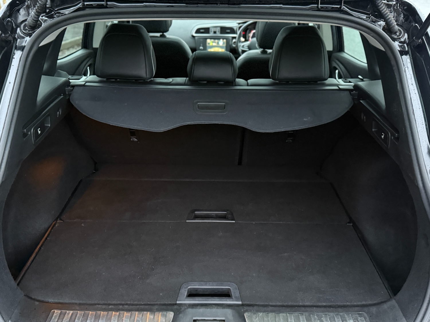 Used Renault Kadjar 2018 for sale - 77001601: Photo 17