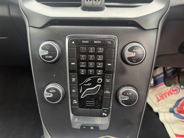 Used Volvo V40 2014 for sale - 76194773: Photo 14