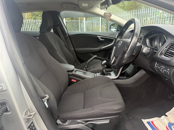Used Volvo V40 2014 for sale - 76194773: Photo 16