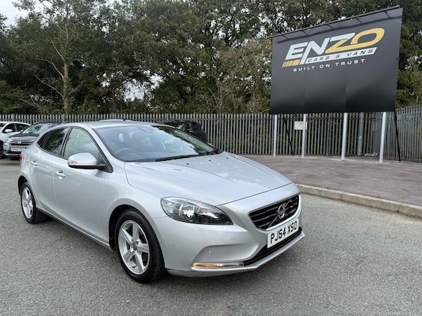 Used Volvo V40 2014 for sale - 76194773: Photo 1