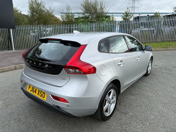 Used Volvo V40 2014 for sale - 76194773: Photo 2