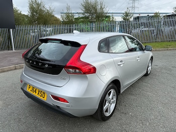 Used Volvo V40 2014 for sale - 76194773: Photo 2
