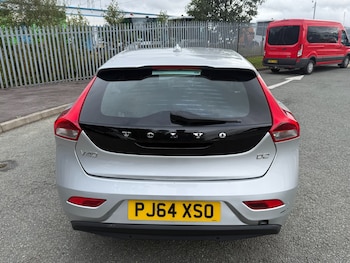 Used Volvo V40 2014 for sale - 76194773: Photo 3