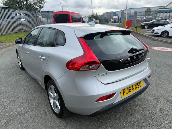 Used Volvo V40 2014 for sale - 76194773: Photo 4