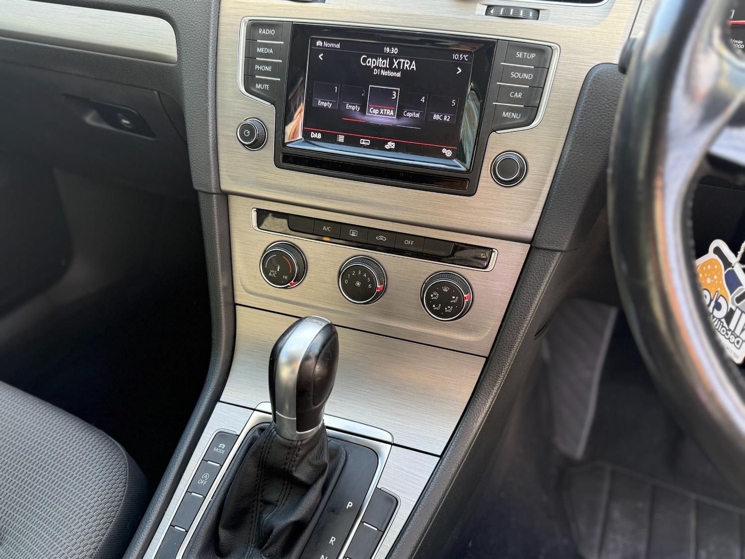 Used Volkswagen Golf 2014 for sale - 77916010: Photo 11