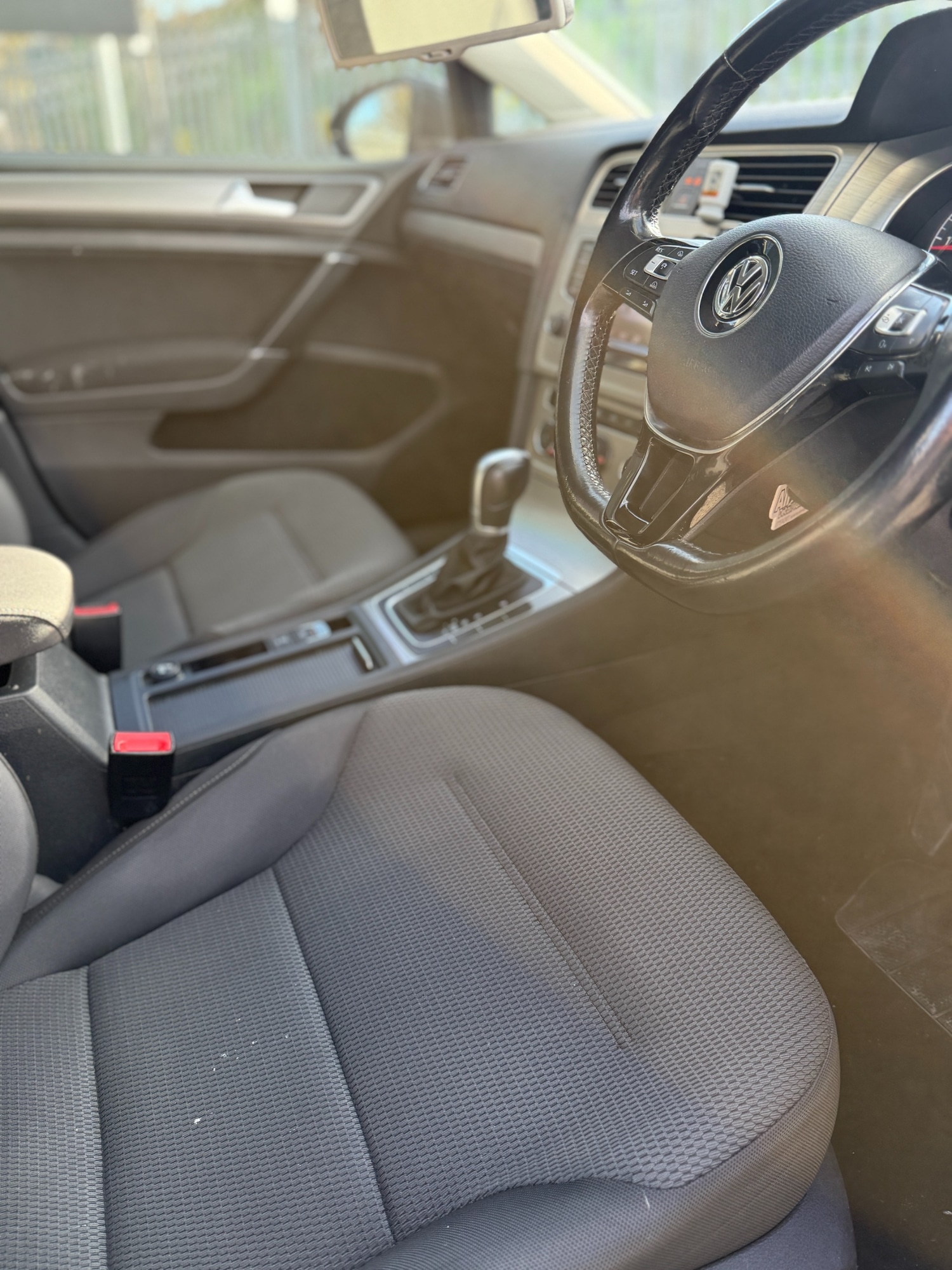 Used Volkswagen Golf 2014 for sale - 77916010: Photo 12