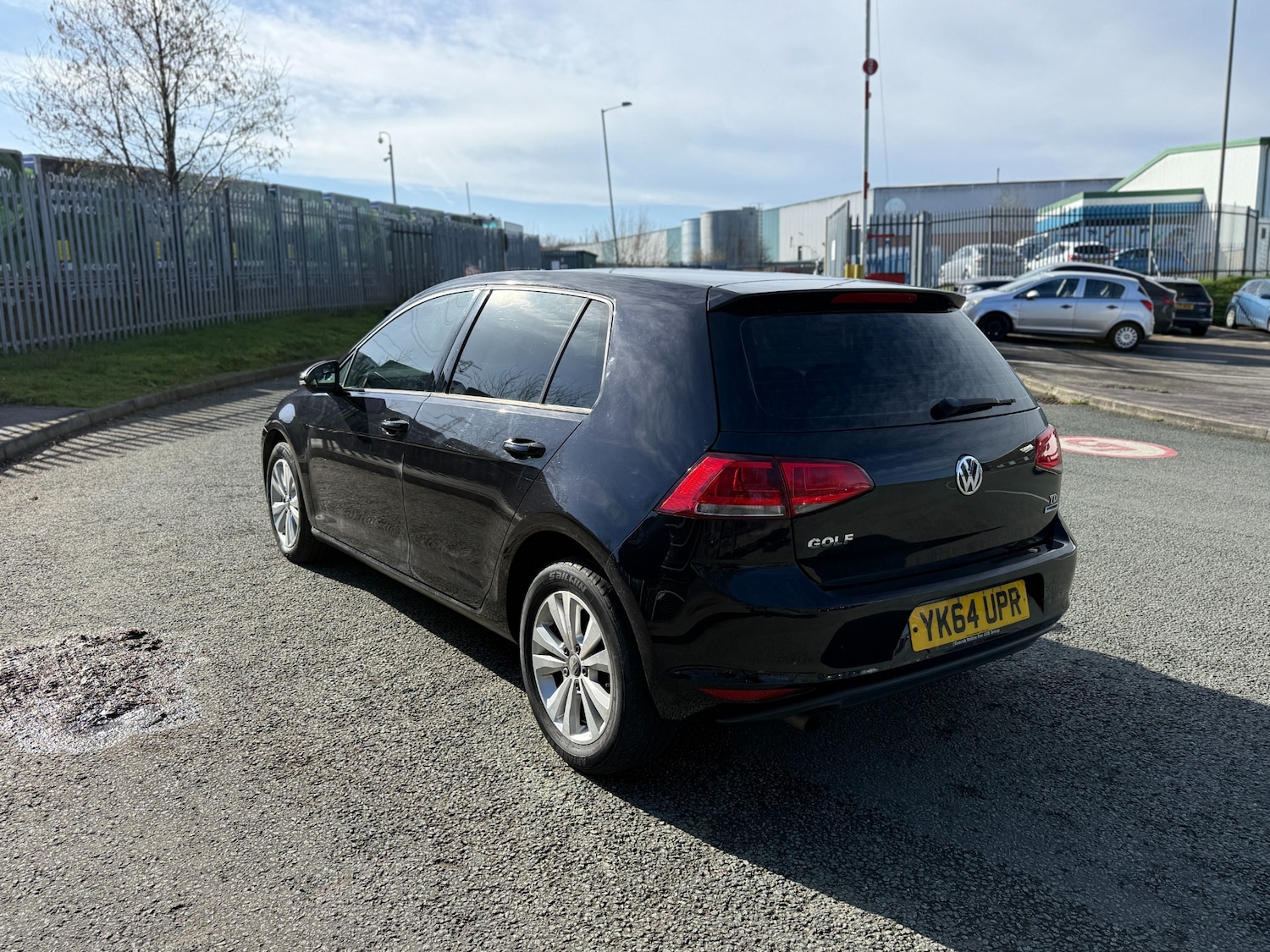 Used Volkswagen Golf 2014 for sale - 77916010: Photo 5