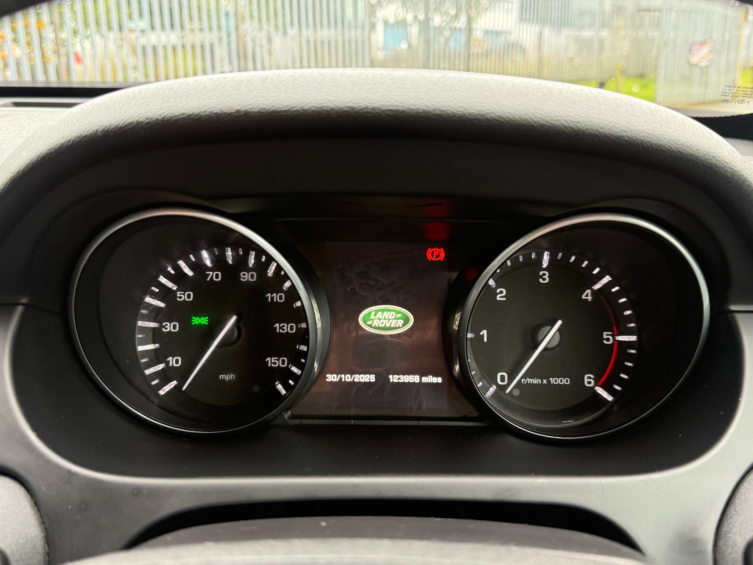 Used Land Rover Discovery Sport 2016 for sale - 76424803: Photo 28