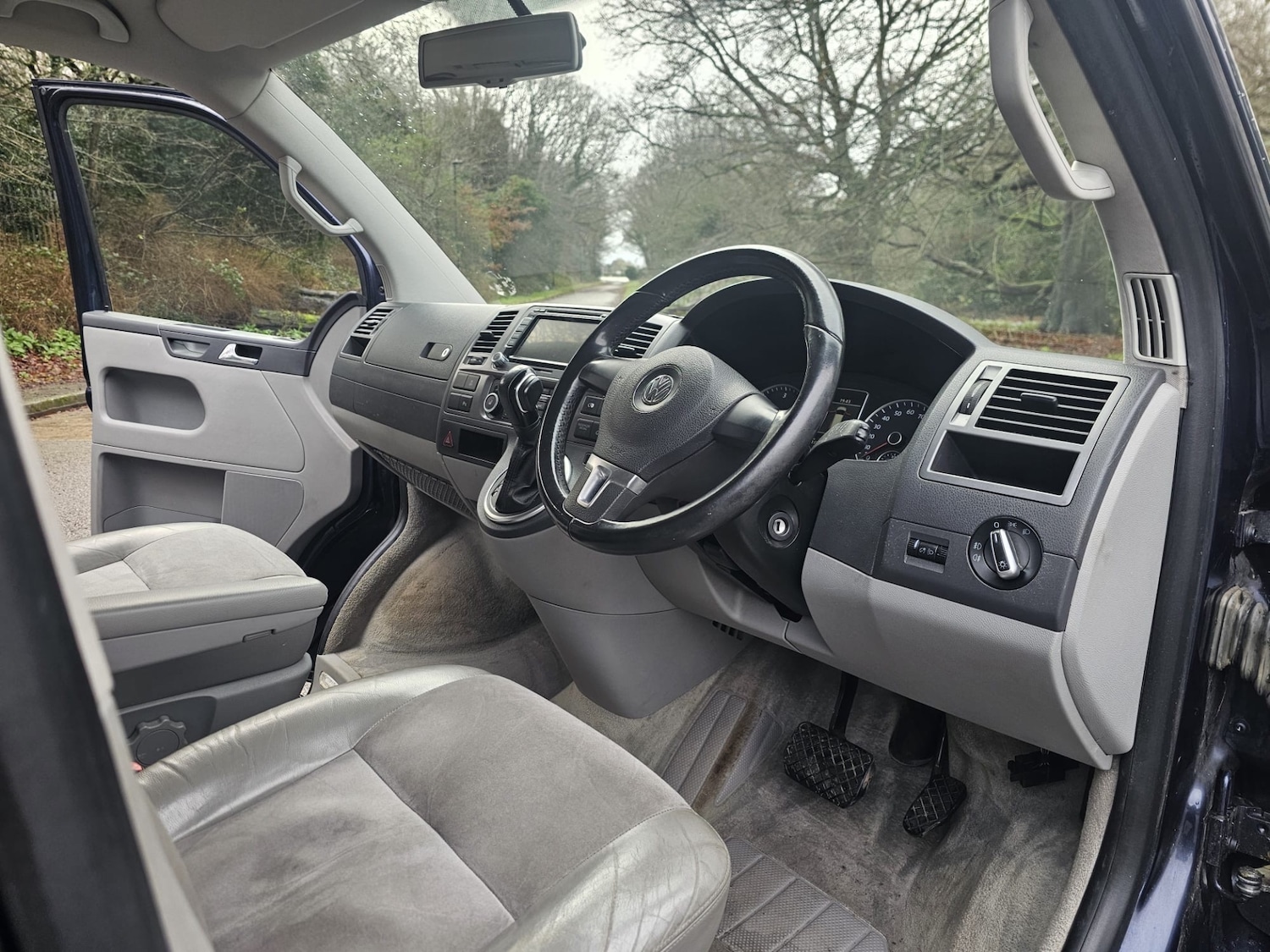 Used Volkswagen Caravelle 2012 for sale - 77482227: Photo 14