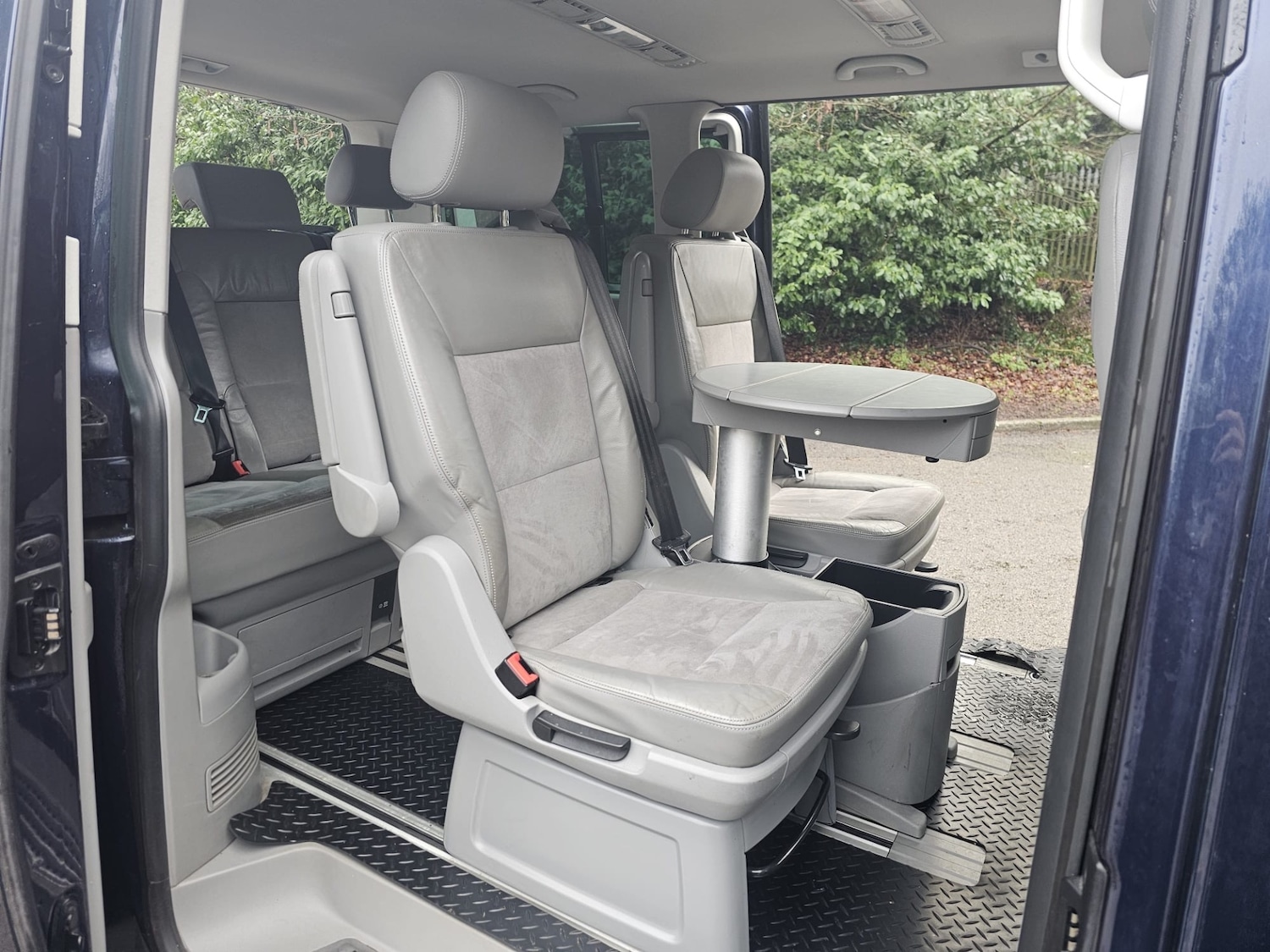 Used Volkswagen Caravelle 2012 for sale - 77482227: Photo 9