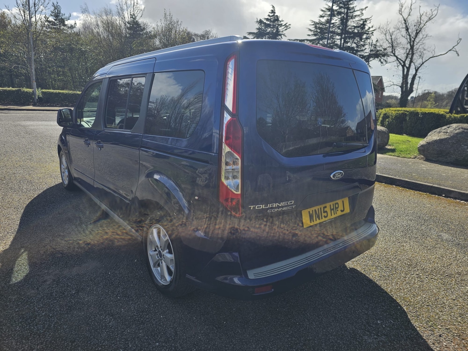 Used Ford Grand Tourneo Connect 2015 for sale - 78055787: Photo 16