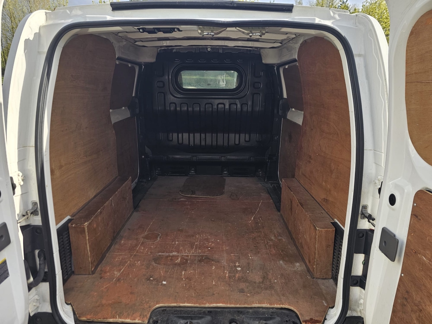 Used Nissan NV200 2013 for sale - 78182369: Photo 9