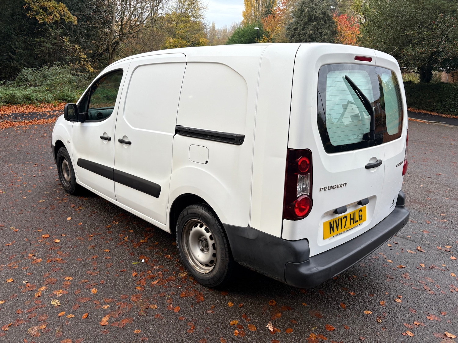 Used Peugeot Partner 2017 for sale - 76483246: Photo 13