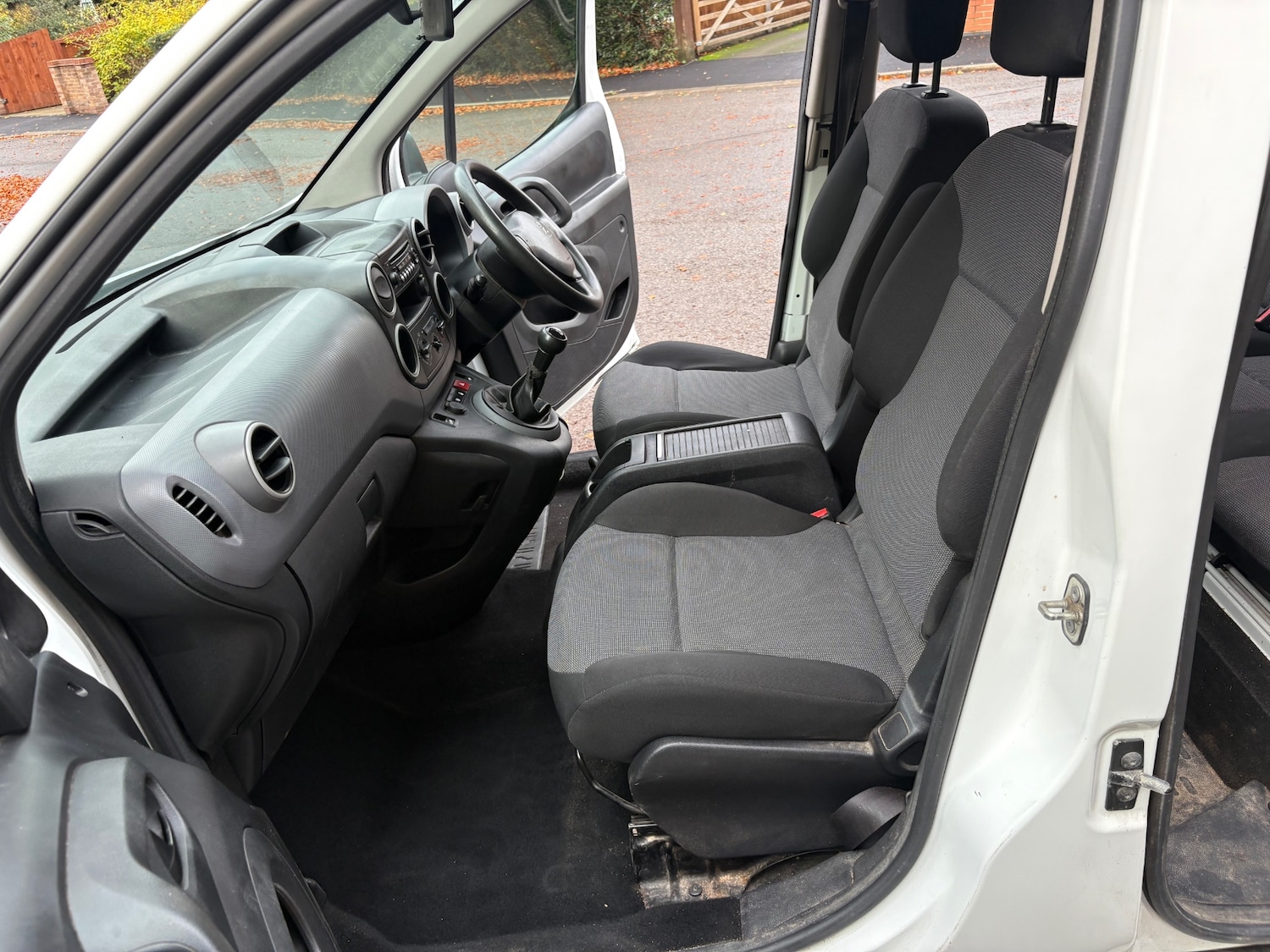 Used Peugeot Partner 2017 for sale - 76483246: Photo 7