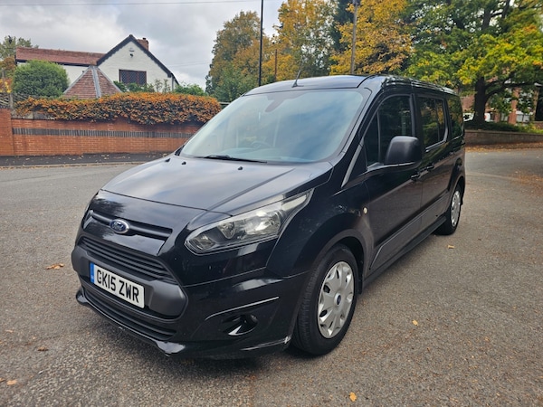 Used Ford Grand Tourneo Connect 2015 for sale - 76226126: Photo 12