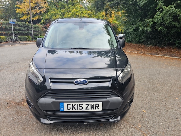 Used Ford Grand Tourneo Connect 2015 for sale - 76226126: Photo 3