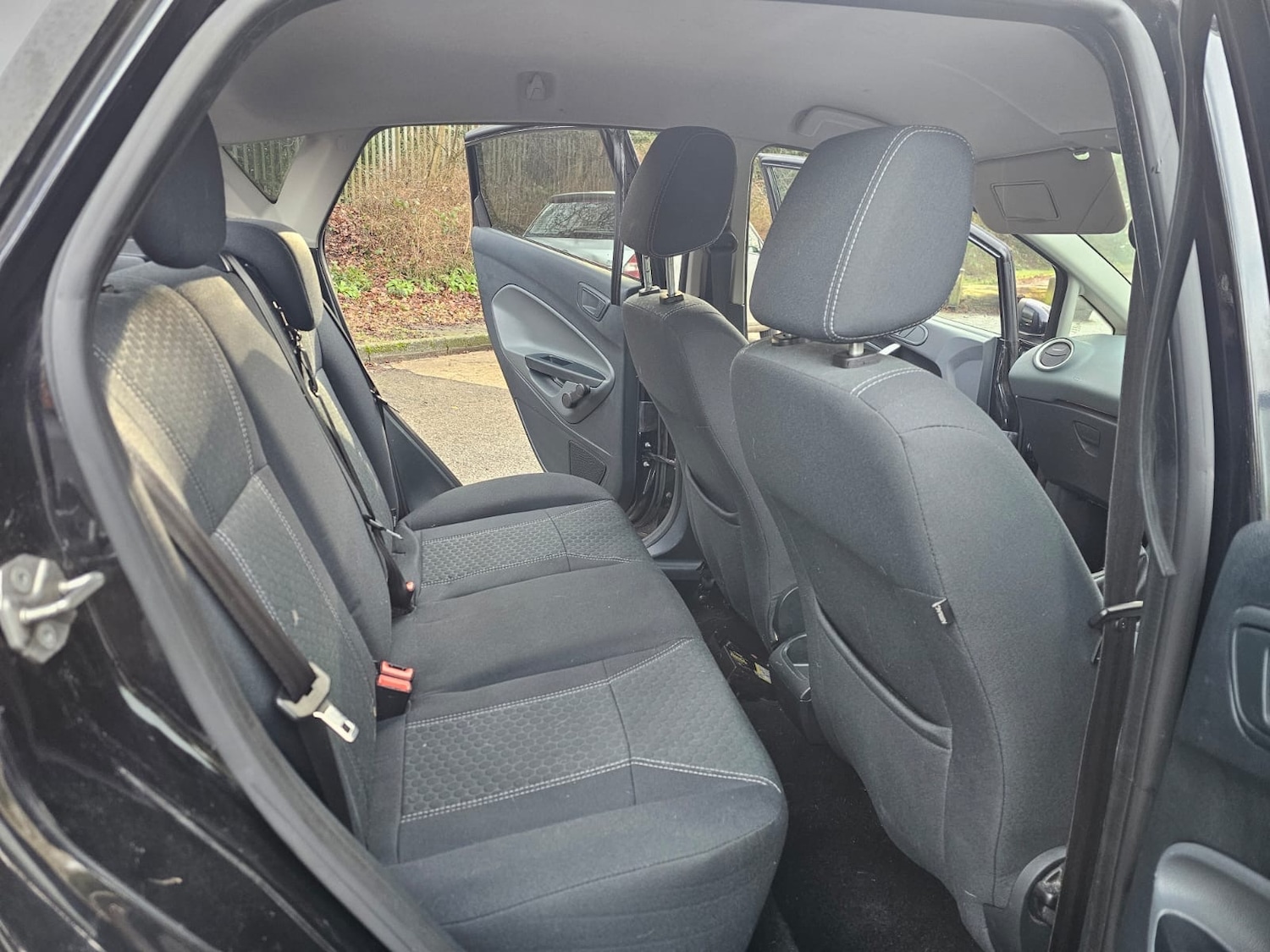 Used Ford Fiesta 2011 for sale - 77198495: Photo 7