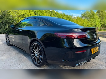 Used Mercedes-Benz E Class 2020 for sale - 79161845: Photo