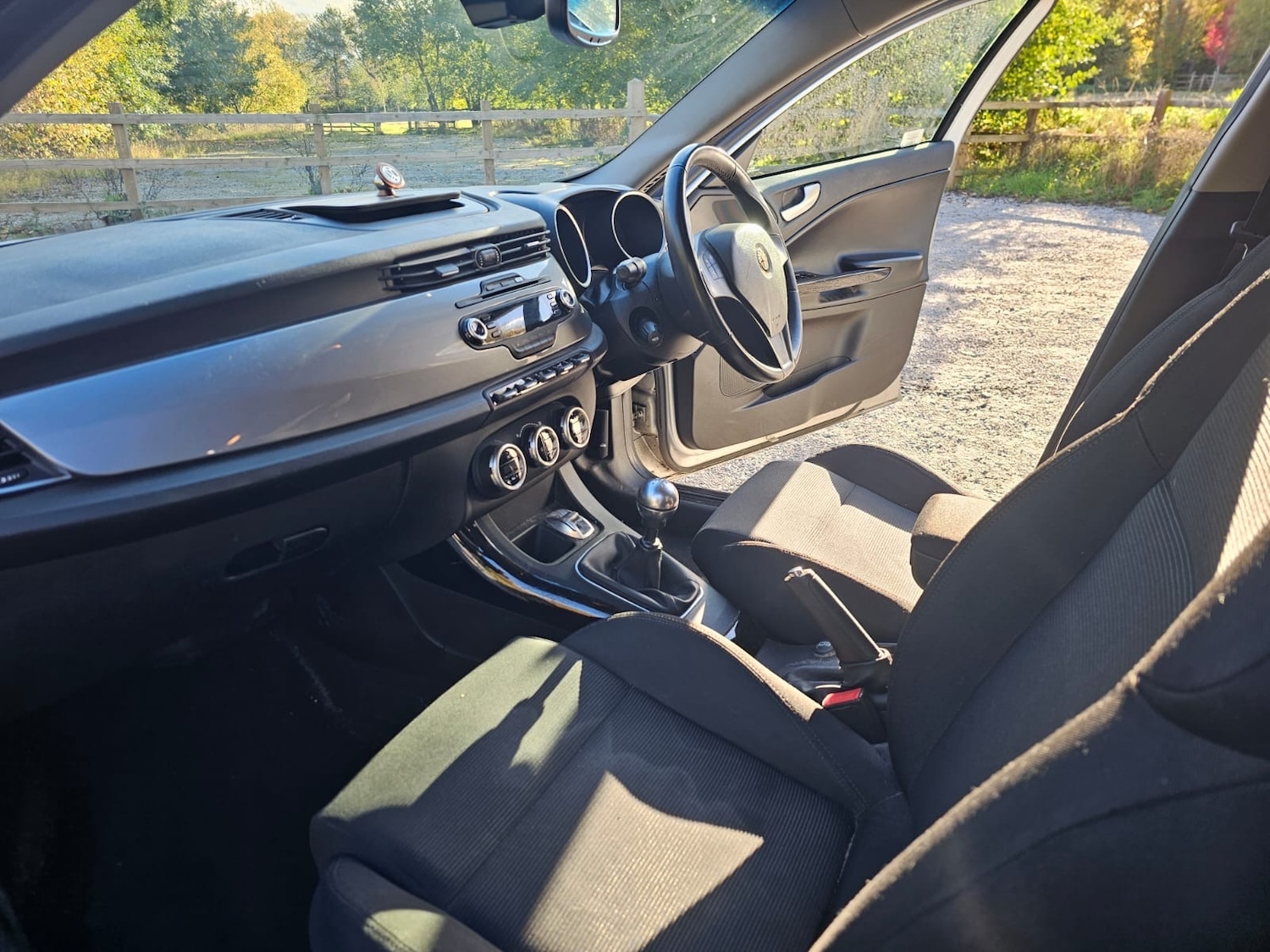 Used Alfa Romeo Giulietta 2012 for sale - 76347428: Photo 14