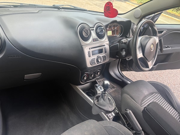 Used Alfa Romeo MiTo 2012 for sale - 76098851: Photo 12