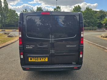 Used Renault Trafic 2018 for sale - 79400835: Photo