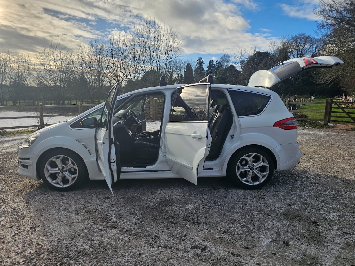 Used Ford S-Max 2014 for sale - 77101399: Photo 6