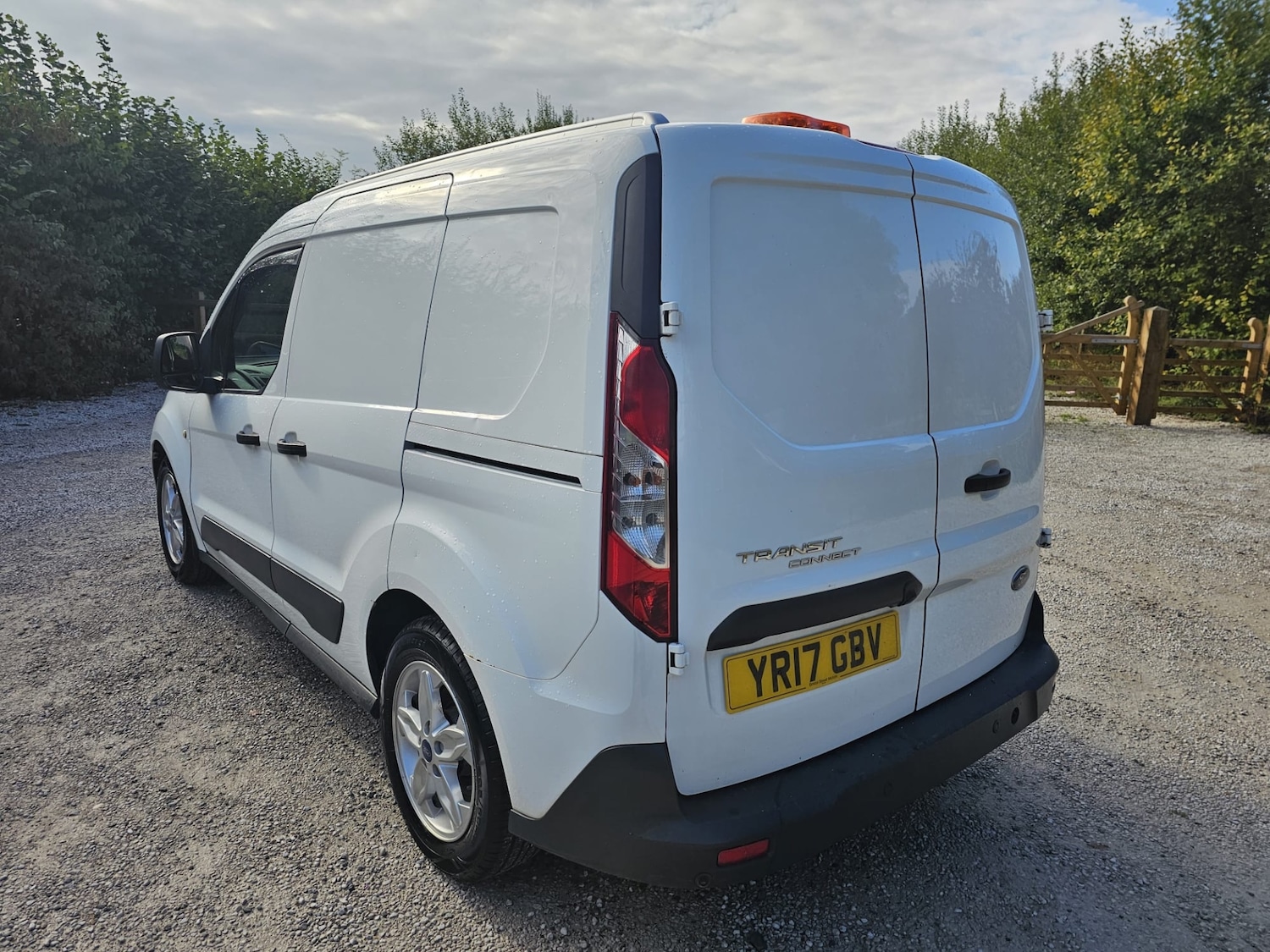 Used Ford Transit Connect 2017 for sale - 76238532: Photo 16