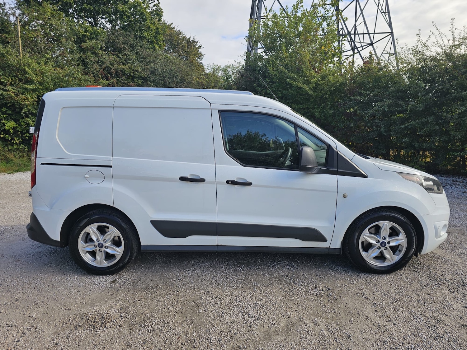 Used Ford Transit Connect 2017 for sale - 76238532: Photo 3