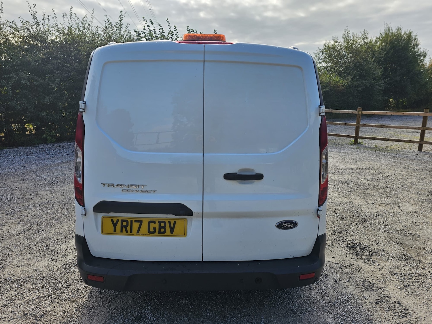 Used Ford Transit Connect 2017 for sale - 76238532: Photo 4